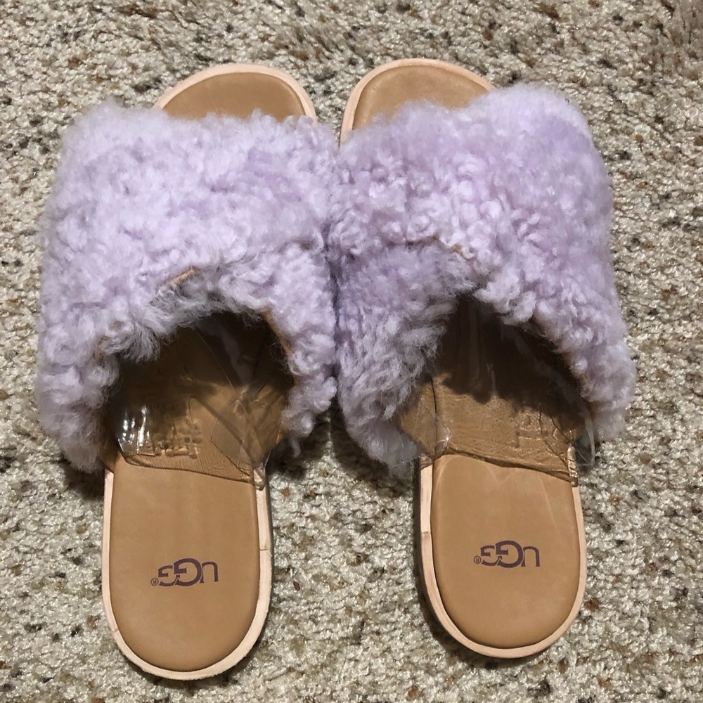 Ugg slides
